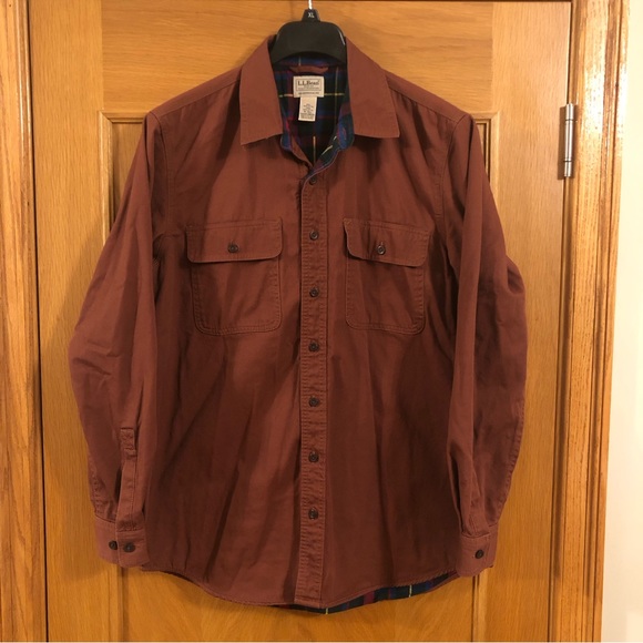 L.L. Bean Flannel Lined Hurricane Canvas Button Down Long Sleeve Shirt Size MT - Picture 1 of 8